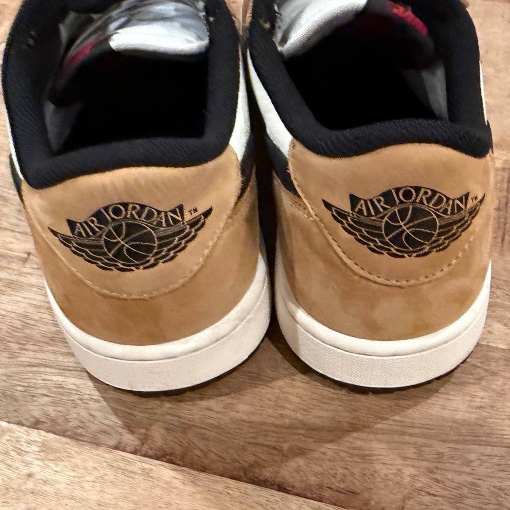 Nike Air Jordan 1 Low OG Rookie of the Year Gold Harvest Black White - Picture 5 of 7